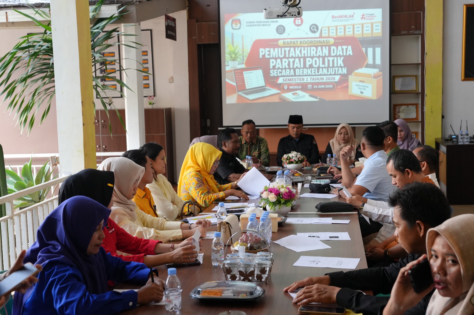 Bawaslu Mesuji Awasi Rakor Pemutakhiran Data Parpol Berkelanjutan Semester I