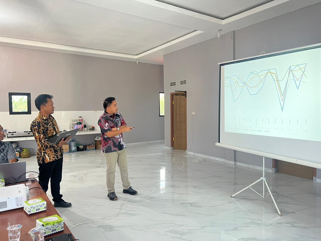 Rapat Evaluasi Semester I Tahun 2026, Bawaslu Mesuji Perkuat Kinerja dengan Menetapkan Target Capaian Sekretariat Semester II