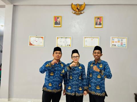 Pelantikan Pegawai Negeri Sipil sekaligus Pelantikan Jabatan Fungsional Analis Hukum Ahli Pertama